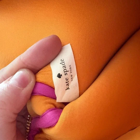 Kate Spade Pink Polka Dot Neoprene Laptop Sleeve – Fits 13” Preppy Colorful - Picture 7 of 11